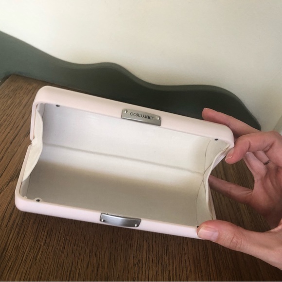 JIMMY CHOO | Magnetic Hard Shell Sunglasses Case - Picture 5 of 5